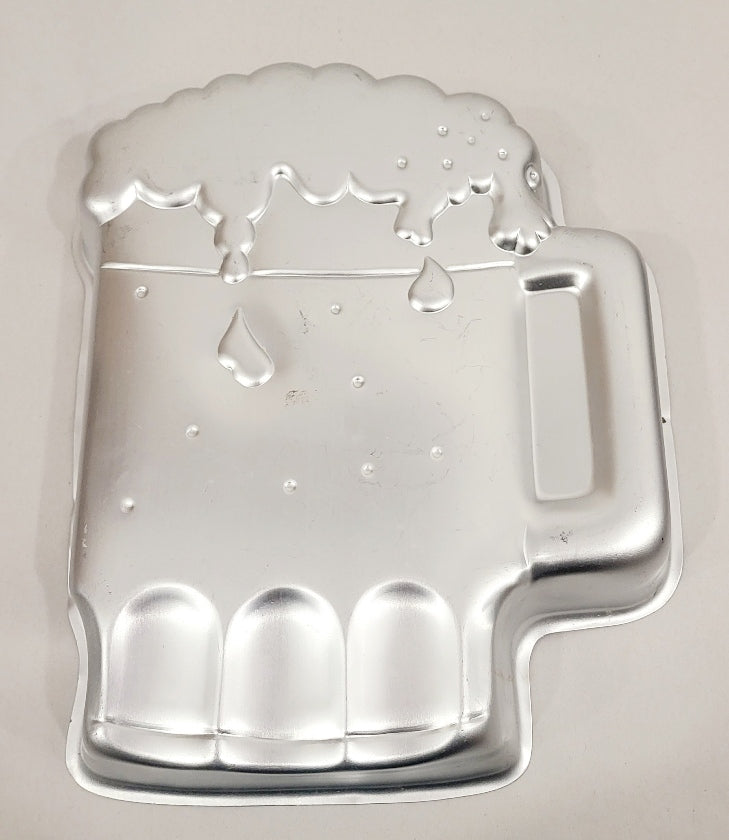 Beer Mug/Stein Ex Rental Character Cake Tin – The Sugar Smith