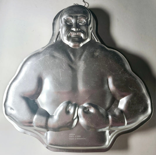 WWF Wrestling Hulk Hogan Vintage Ex Rental Character Cake Tin