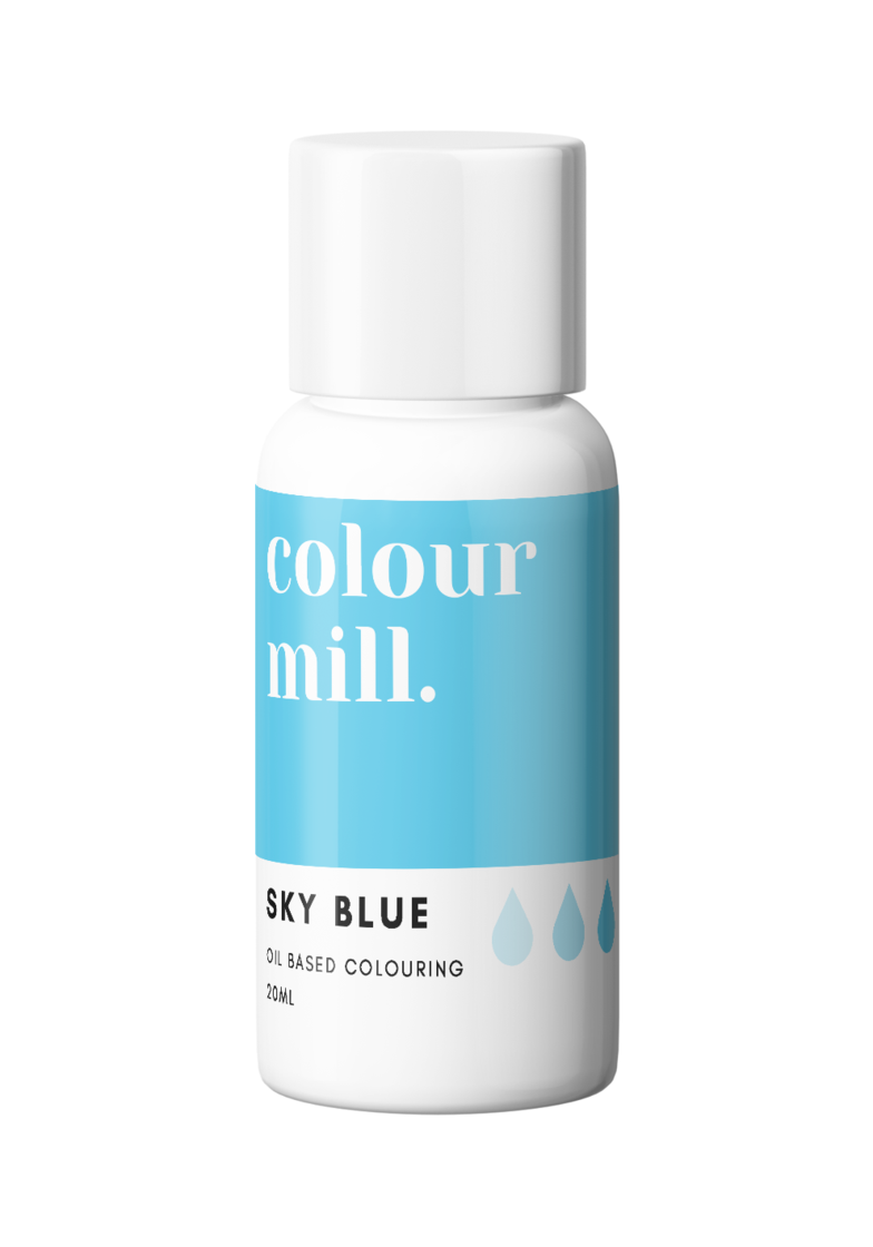 Do you want to achieve rich and vibrant colour when you are either making chocolate drip, covering your cake in cream shortening or a colourful cake batter.
Works in Buttercream, Swiss Meringue, Chocolate, Cake Batter, Ganache, Fondant.
100% Oil Based (will disperse through baking more effectively)
20ml