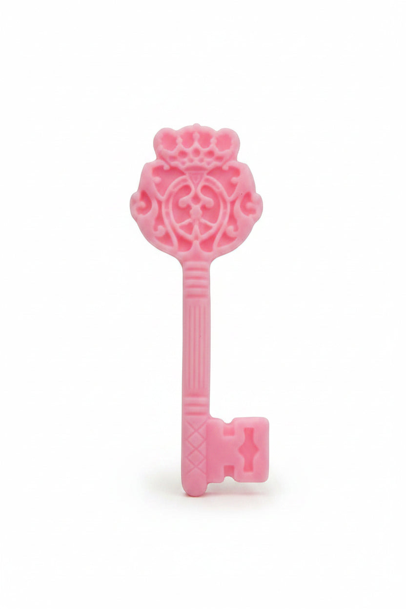 Key Mould silicone used with fondant or sugar paste 