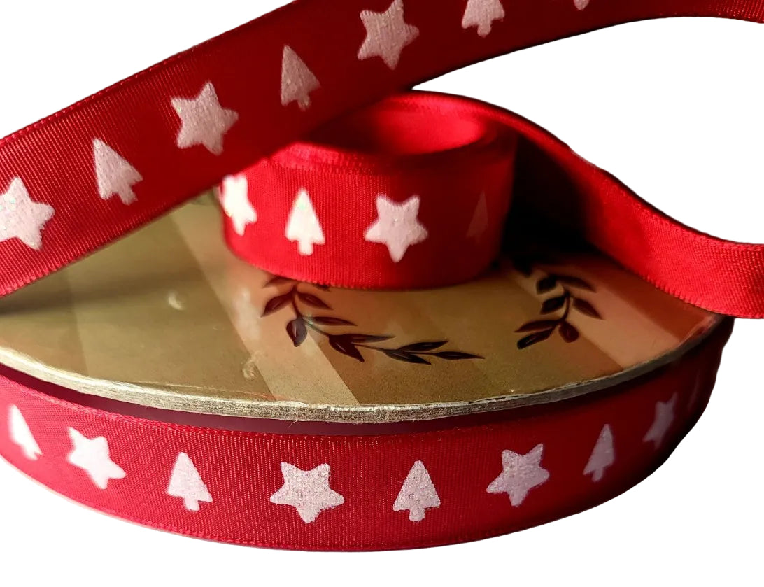Premium Australian‑made Vandoros ribbon, festive red with stars and trees, perfect for cakes and gifts.